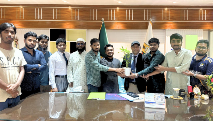 জাবিপ্রবির নতুন উপাচার্যের সঙ্গে সাংবাদিক সমিতির মতবিনিময় ও ‘সবুজ শুভেচ্ছা’