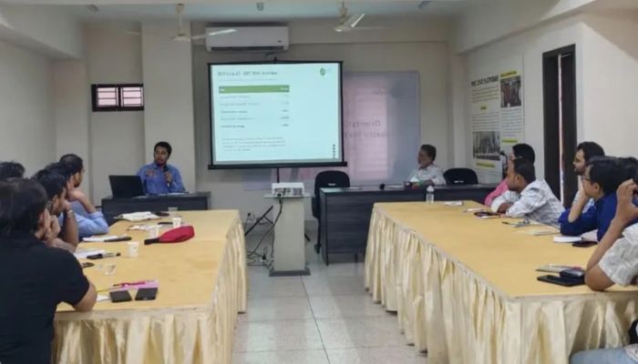 সিগারেটের দাম বাড়িয়েও ৩ হাজার কোটি টাকার রাজস্ব ঘাটতি, কারণ খোঁজার তাগিদ